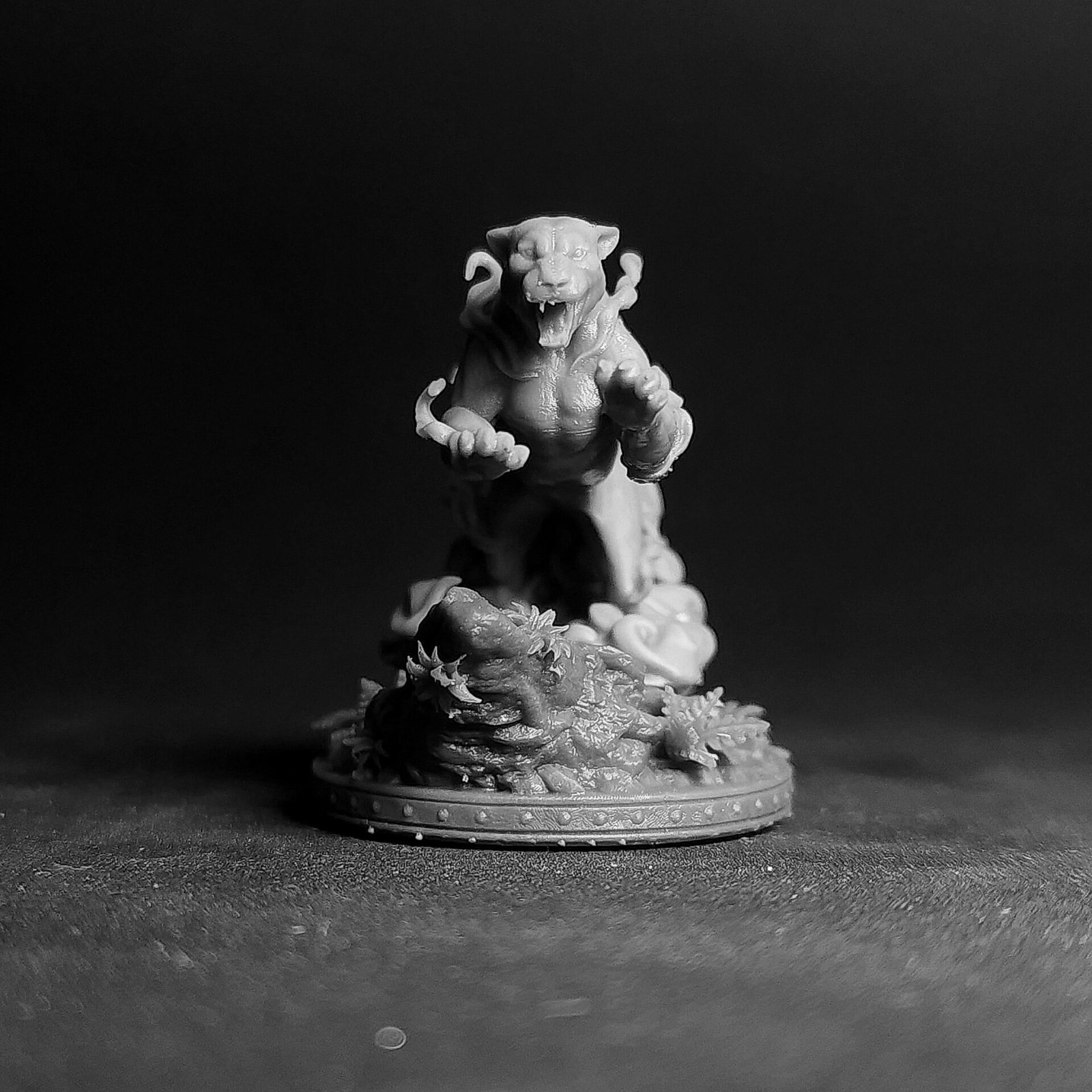 Pantera Venyvar (inspirada Guenhwyvar)